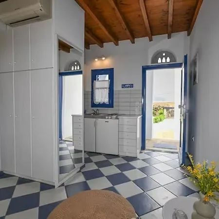 Casatina In Tinos Island Apartment